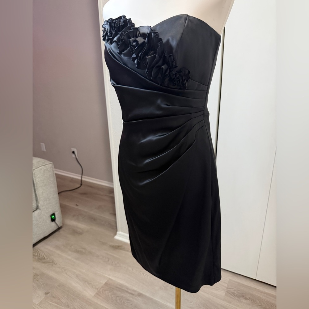 White House Black Market Sleek Black Mini Dress - Picture 4 of 12